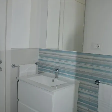 公寓 - A Casa Di Demis 努马纳