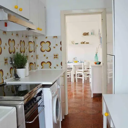 - A Casa Di Demis * Numana